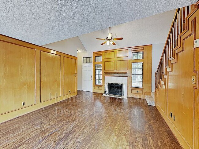 Building Photo - 3907 Kingsferry Ct