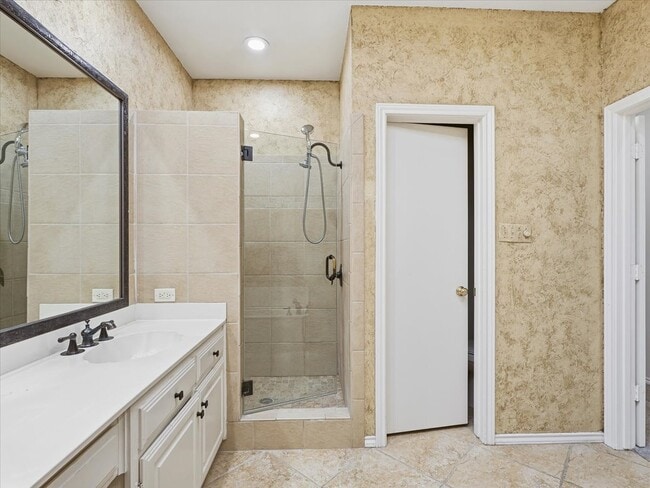 Foto del edificio - 2717 Sedgeway Ln