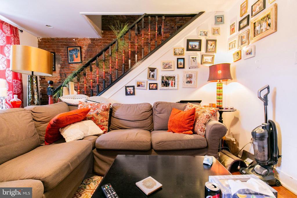 Foto principal - 535 E Girard Ave