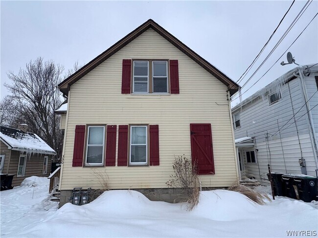 Foto del edificio - 350 Delaware St