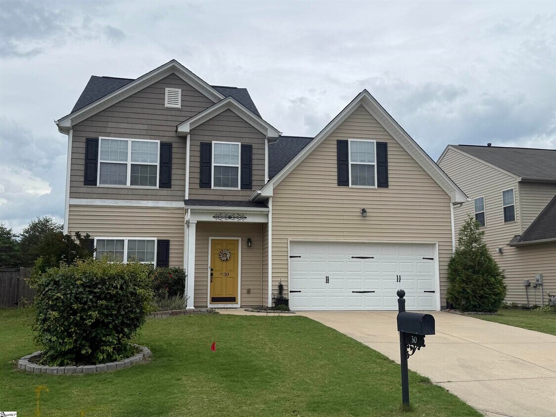 Foto principal - 30 Chapel Hill Ln