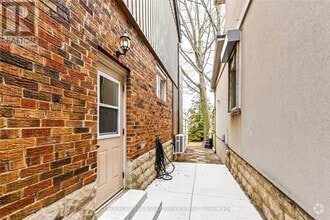Building Photo - 25 Mann Ave