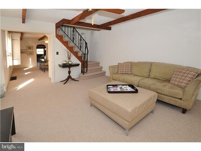 Foto del edificio - 7728 Union Ave