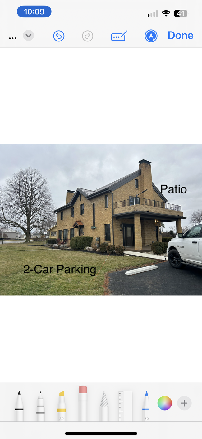 2 spaces for vehicles - 547 N Broadway St