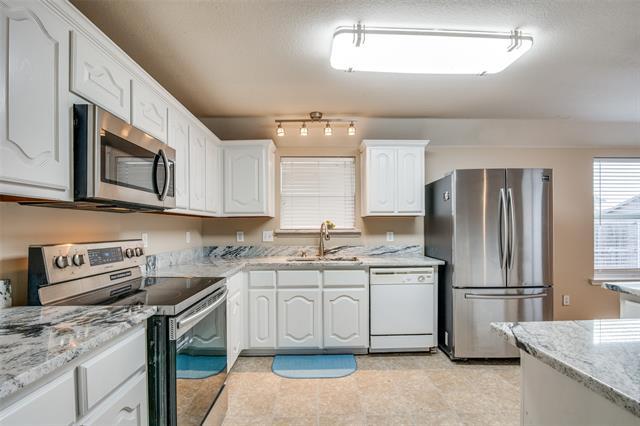 Foto del edificio - 2725 Marsha Ln