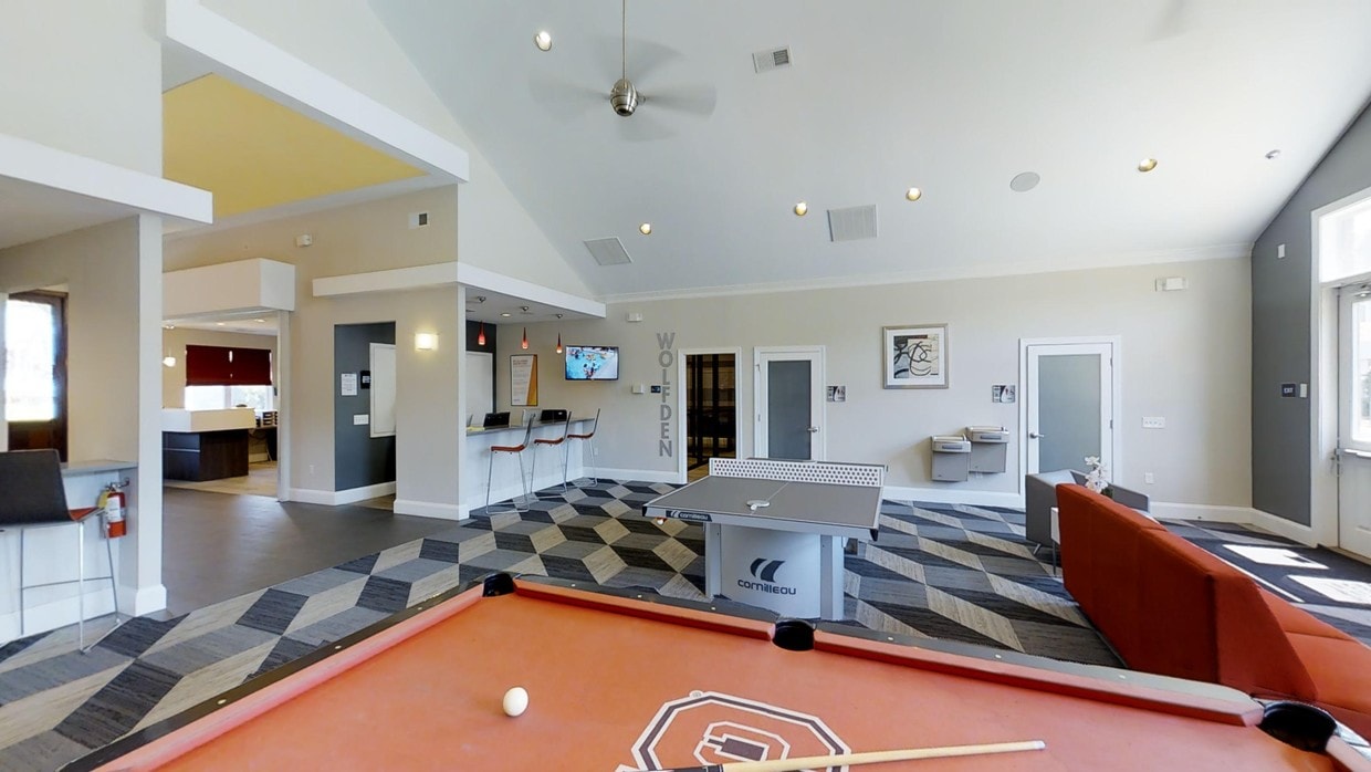 Photo - University Suites Apartments