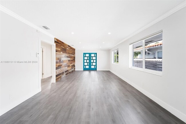 Building Photo - 2071 SW 57th Ct