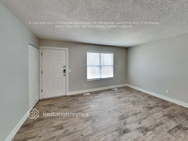 Building Photo - 1252 S Argonne Cir