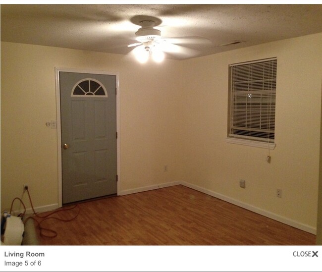 Building Photo - 229 Gum Street, Unit Apt 1