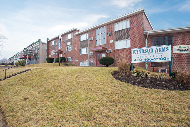 Windsor Arms Apartments