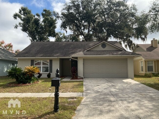 Building Photo - 2030 Shadow Pine Dr