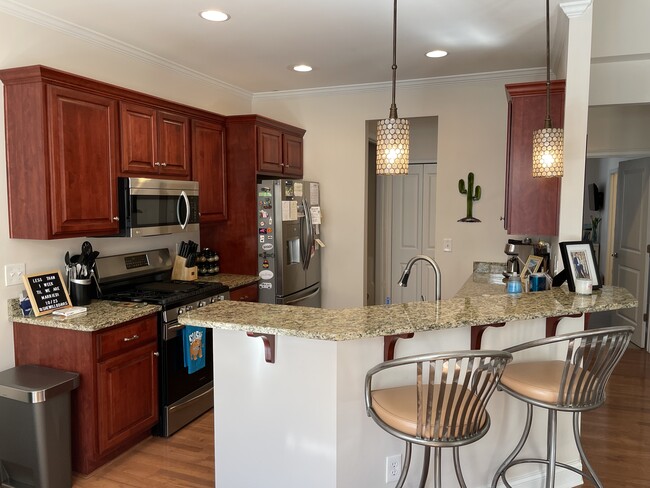 Kitchen - 1 Edge Ct