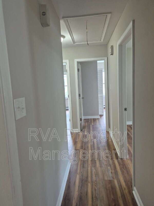 Building Photo - 507 S 18th Ave