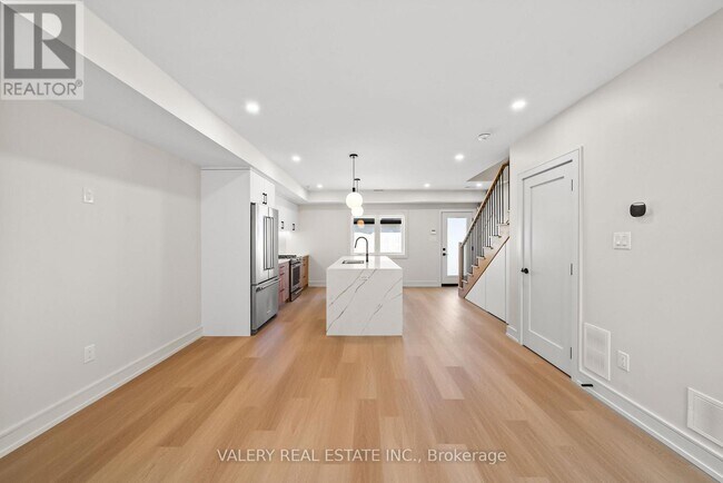 Photo du bâtiment - 86 Argyle St