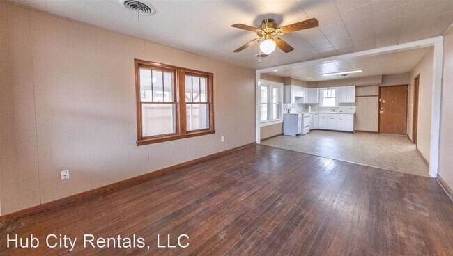 Building Photo - 3 br, 1 bath House - 1920 26th Street