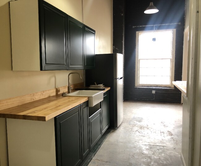 Foto del edificio - 1009 Jefferson St