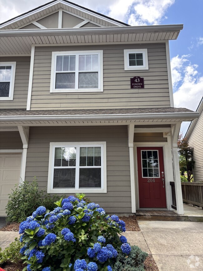 Building Photo - 43 Foxden Dr