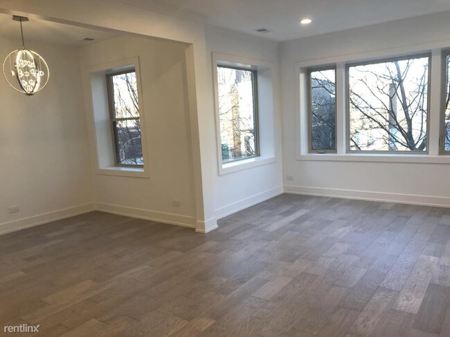 Foto del edificio - 3351 W Crystal St