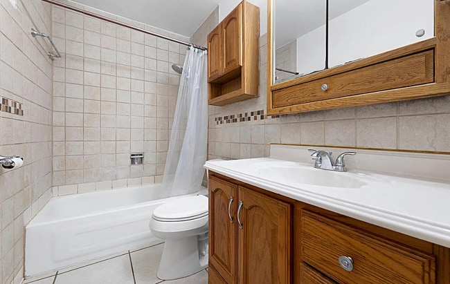 Building Photo - 6463 N 55th St