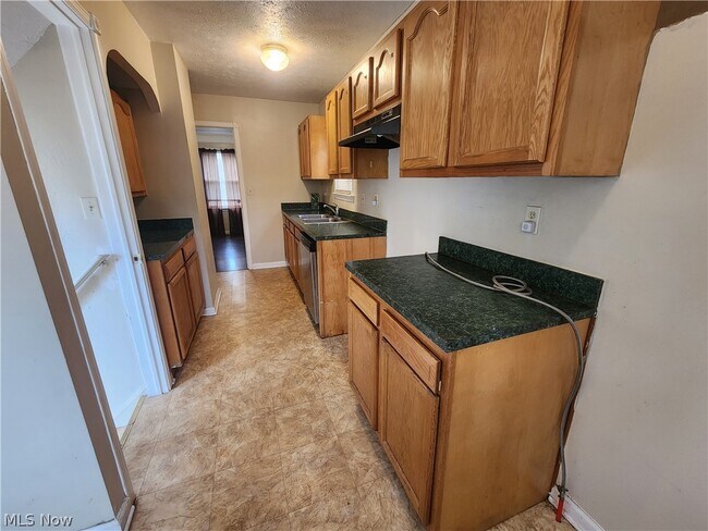 Foto del edificio - 1517 Larchmont Rd