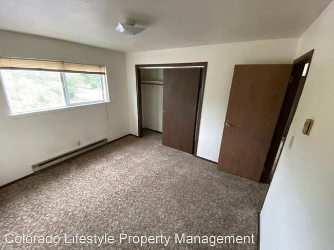 Building Photo - 2 br, 1.5 bath House - 1203 Florida Road #8