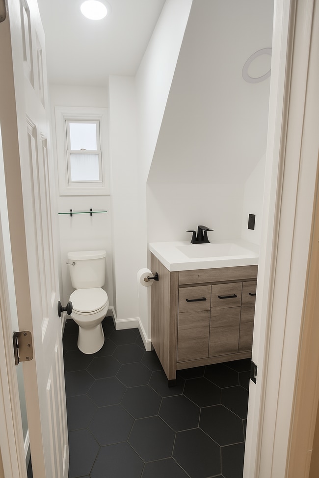 Bathroom - 304 E 31st St