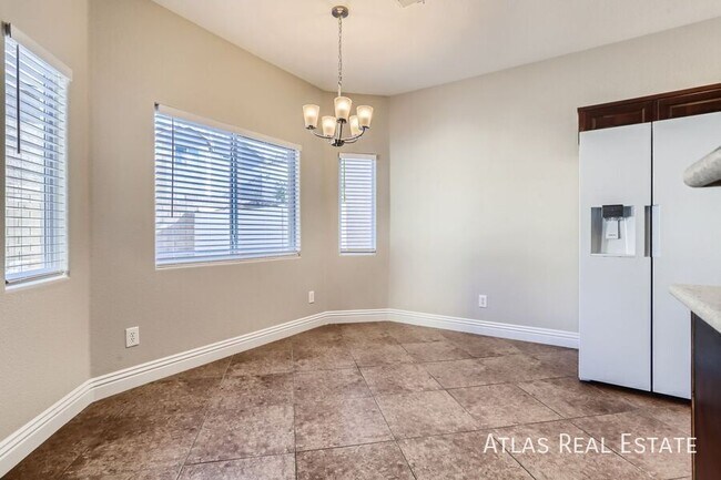 Foto del edificio - 5091 Moose Falls Dr