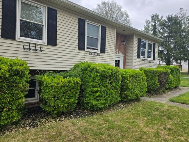 Building Photo - 7036 Sollers Point Road