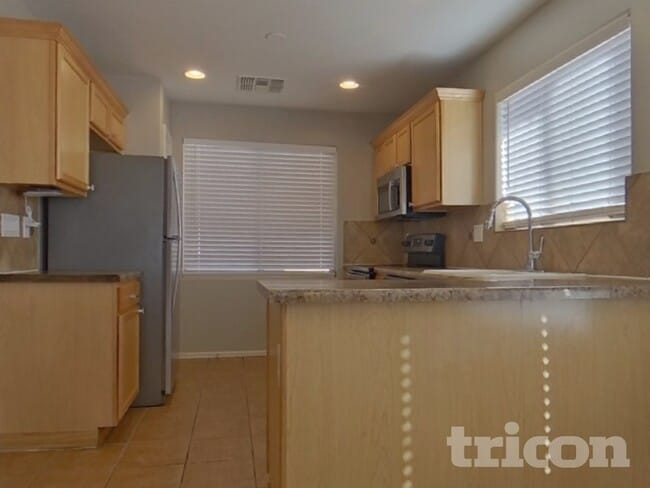 Foto del edificio - 25841 W Valley View Dr