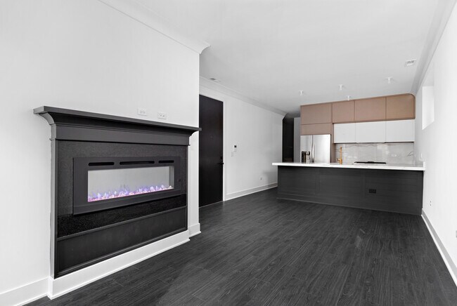 Foto del edificio - 1833 S Throop St