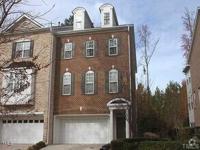 Building Photo - 335 Bridgegate Dr