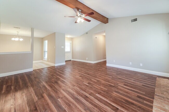 Foto del edificio - 5237 Prairie Creek Dr