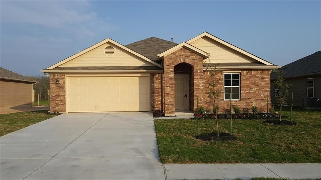 719 Luna Vista Dr, Hutto, TX 78634 House Rental in Hutto, TX