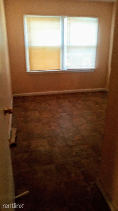 Building Photo - 2 br, 1 bath House - 375 Corliss
