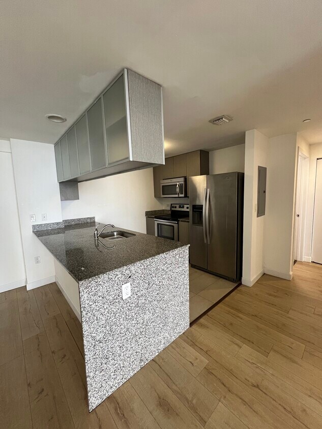 Foto principal - 255 NE 14th St