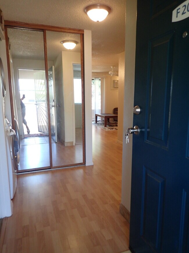 Building Photo - BEAUTIFUL FURNISHED 2bed/2Bath KIHEI SHORE...