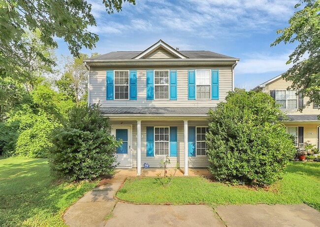 Building Photo - 5750 Laborde Ave