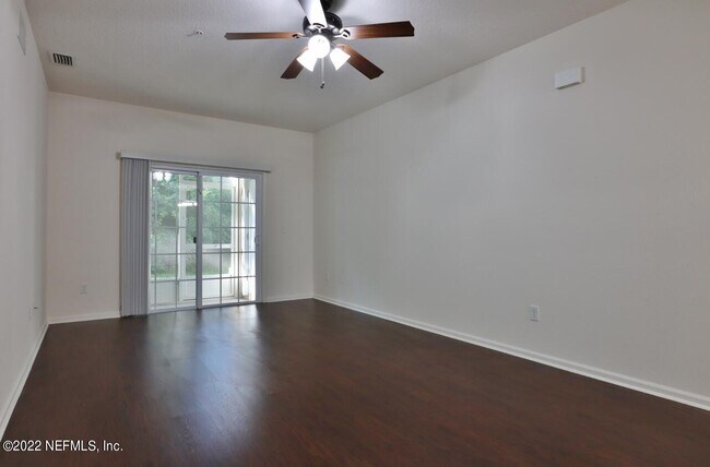 Building Photo - 4990 Key Lime Dr