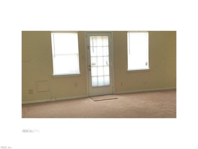 Building Photo - 1413 Wentworth Dr