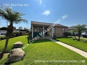 Building Photo - 5201 Brayton Ave