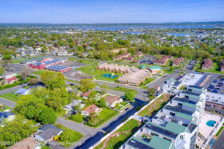 Foto principal - 306 Clifton Ave