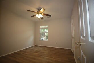 Building Photo - 18122 Cypress Valley Ln