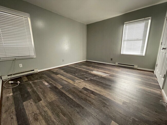 Foto del edificio - One story duplex