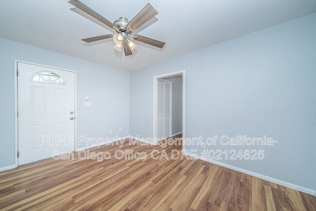 Foto del edificio - 2334 E 32nd St