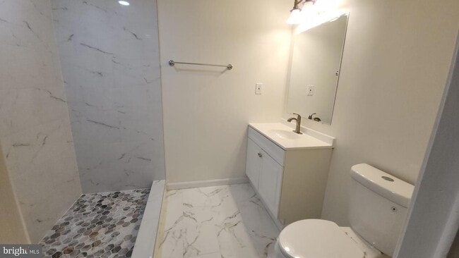 Building Photo - 12411 Thompson Rd