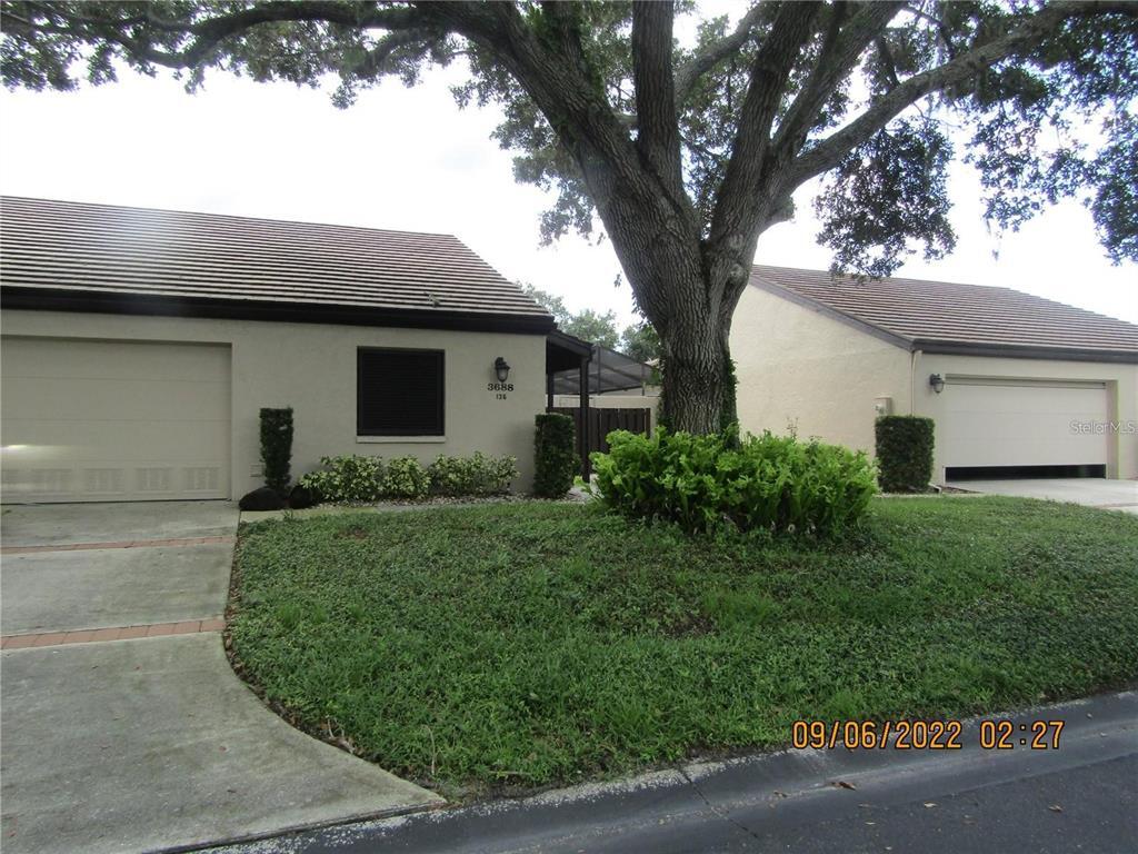 Primary Photo - 3688 Glen Oaks Manor Dr