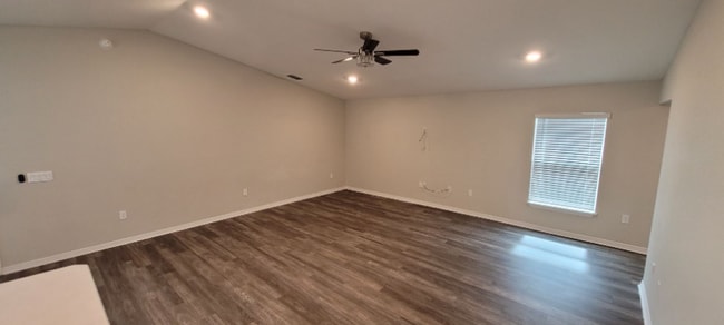 Building Photo - 4031 Ruby Run