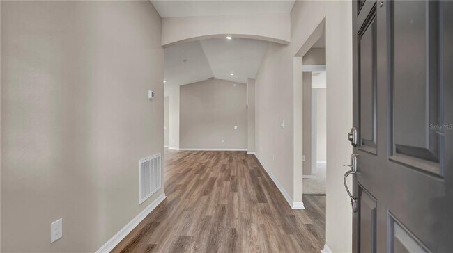 Foto del edificio - 2483 Matterhorn Trl