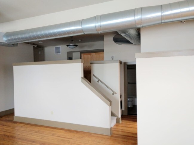 Foto del edificio - 739 Hamilton St