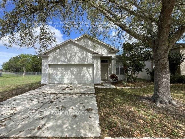 Building Photo - 8211 Crescent Moon Dr